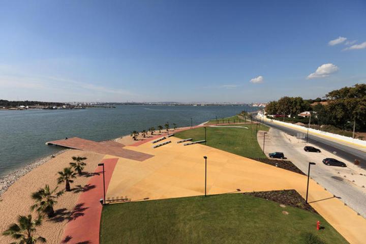 Apartamento Remodelado No Seixal Seixal  Eksteriør bilde